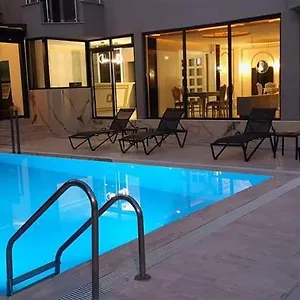 Otel Q Business, Antalya