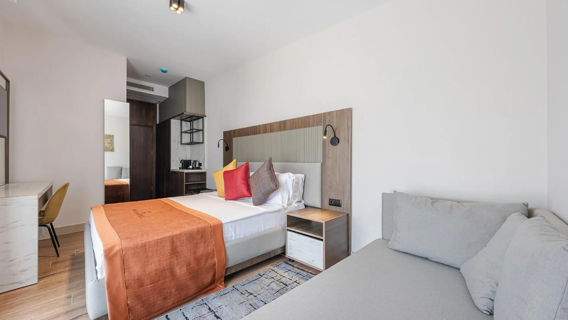 Nuca Homes Antalya 0*,